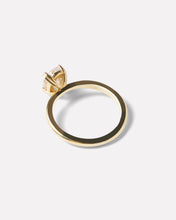 Load image into Gallery viewer, Noisette Ring – Oval Cut
