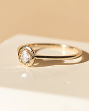 Load image into Gallery viewer, Amelia Ring – Yellow Gold (0.37ct)
