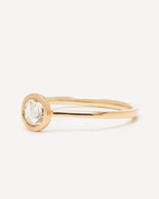 Load image into Gallery viewer, Amelia Ring – Yellow Gold (0.37ct)
