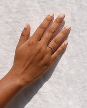 Load image into Gallery viewer, Where to buy a wedding ring in richmond

