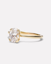 Load image into Gallery viewer, Noisette Ring – Oval Cut
