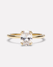 Load image into Gallery viewer, Noisette Ring – Oval Cut
