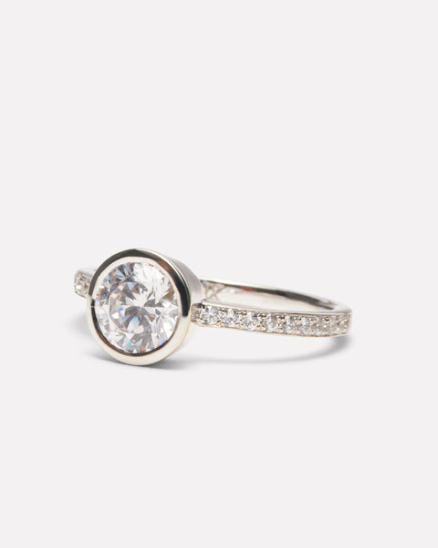 Where to buy a custom silver diamond wedding band in Richmond va